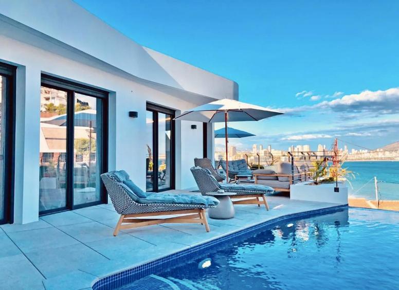Luxuriöses Apartment in Benidorm mit Pool Exterior foto